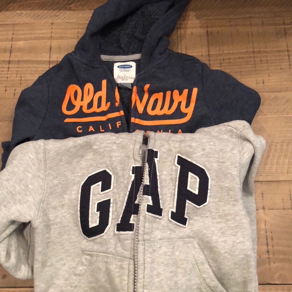 Toddlers’s Gap and Old Navy Sweatshirt 3 for 1